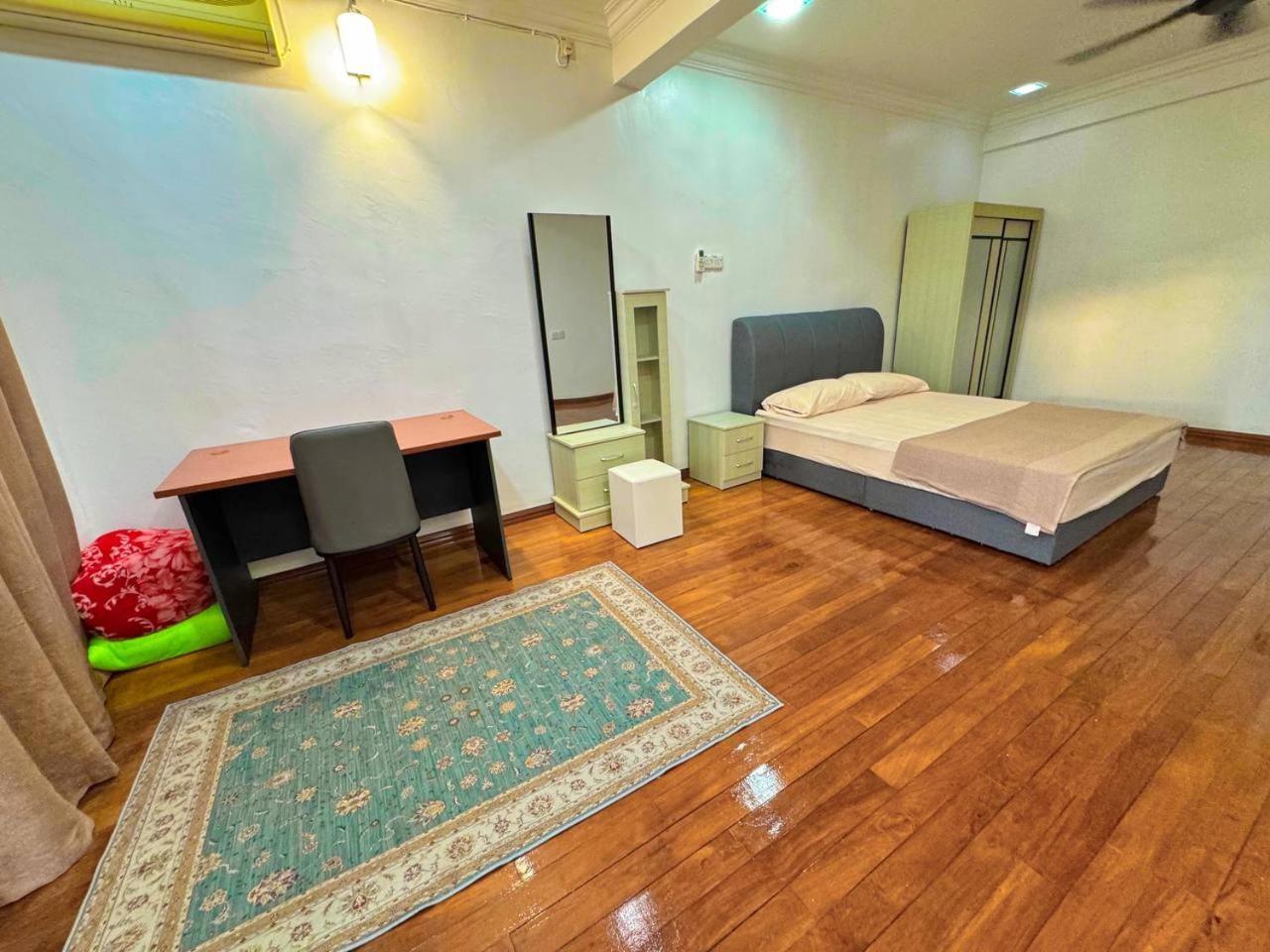 Ibai Golf Home Resort Homestay Куала-Тренгану Экстерьер фото